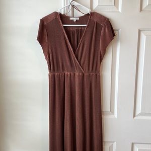 Short sleeve maxi dress